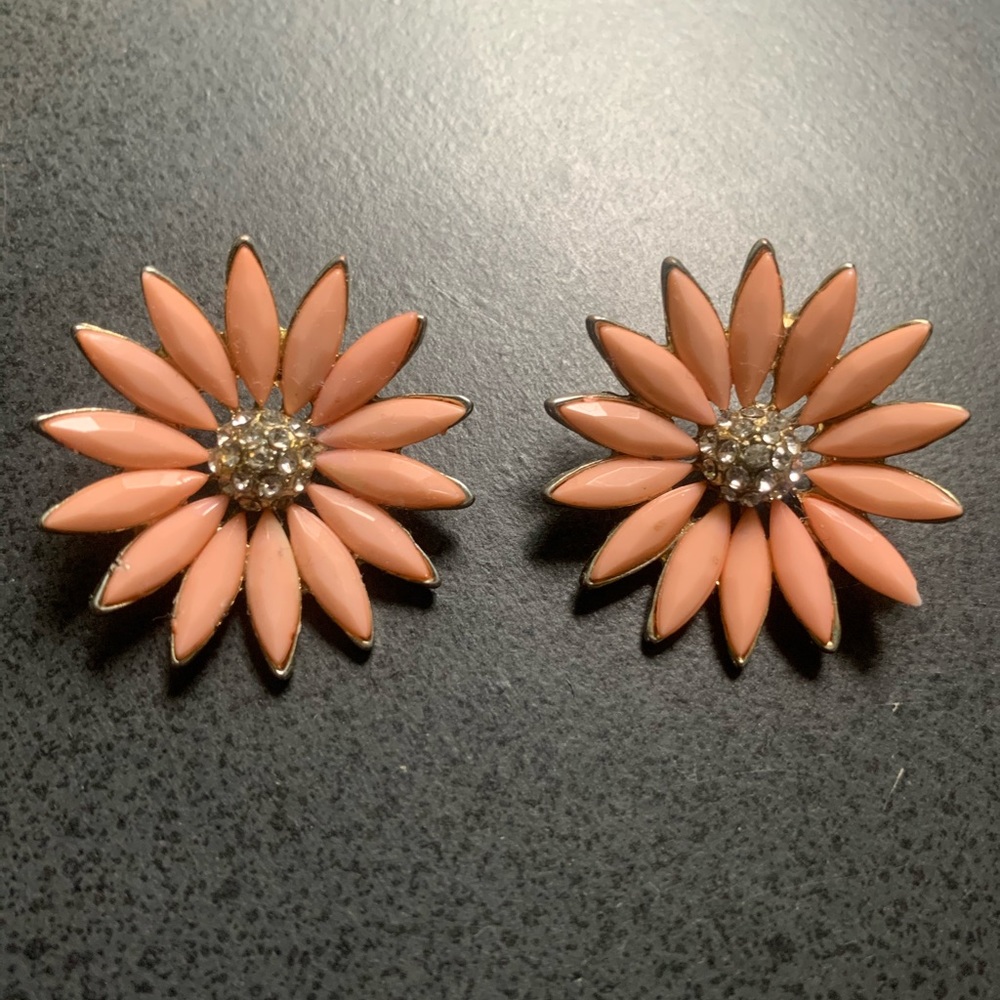 Flower Shaped Earrings